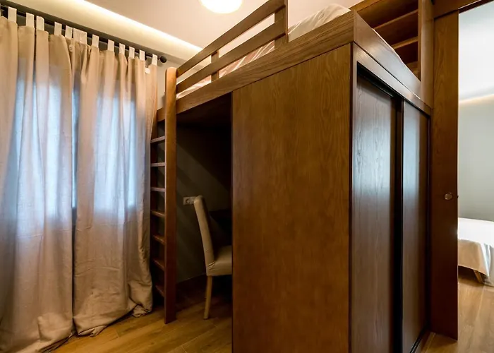Triana Apartments Deluxe